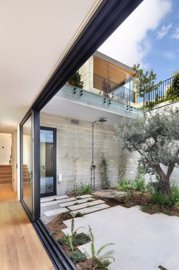 topos-courtyard-720x1080