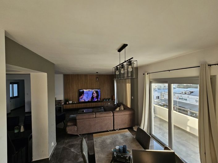 Image No.6-Appartement de 3 chambres à vendre à Zakaki