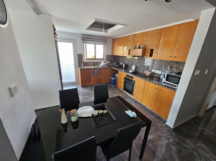 Image No.7-Appartement de 3 chambres à vendre à Zakaki