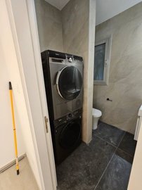 1c561508-f3f7-446a-92e1-4704a04d22f0