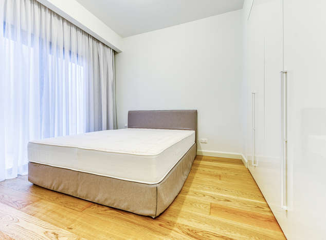 Image No.18-4 Bed House for sale