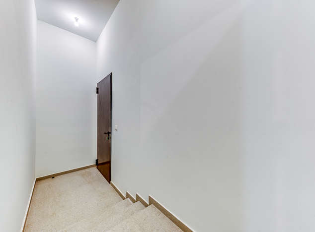 Image No.28-4 Bed House for sale