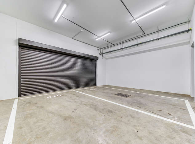 Image No.29-4 Bed House for sale