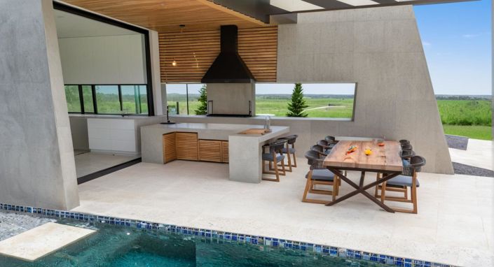 Image No.10-6 Bed House for sale