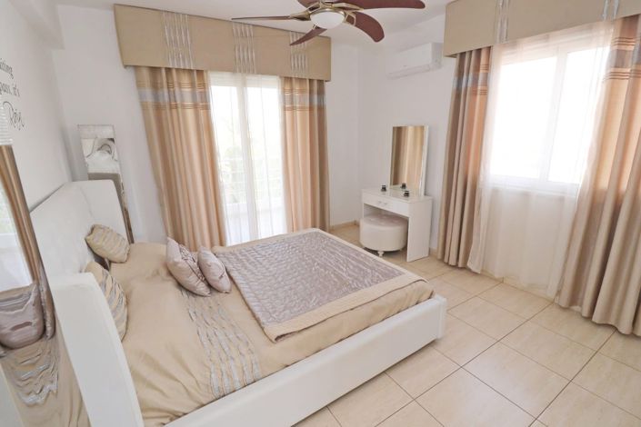 Image No.18-Villa de 3 chambres à vendre à Sea Caves