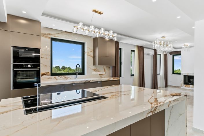 Image No.18-Villa de 5 chambres à vendre à Kouklia