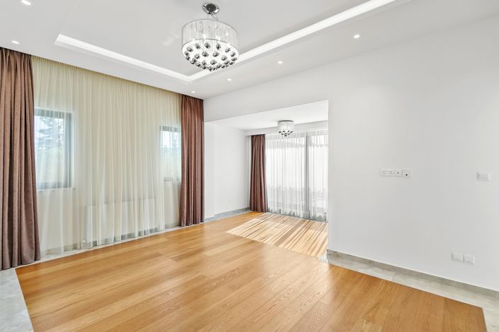 Image No.32-Villa de 5 chambres à vendre à Kouklia