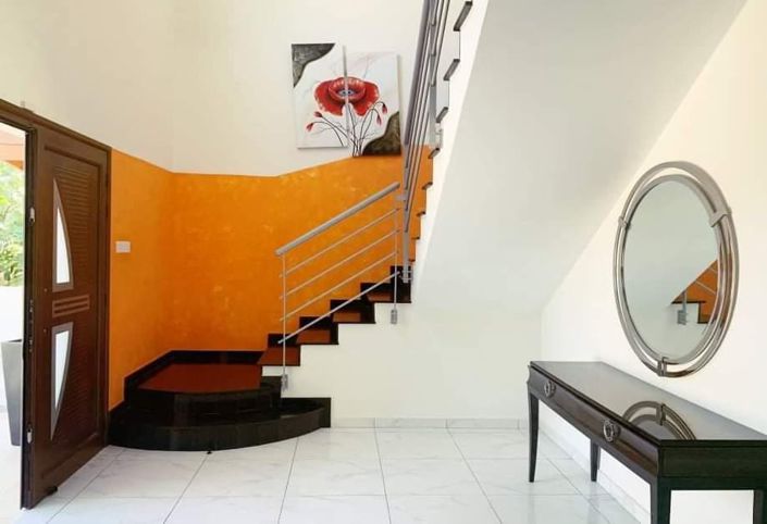 Image No.6-Villa de 5 chambres à vendre à Polemi