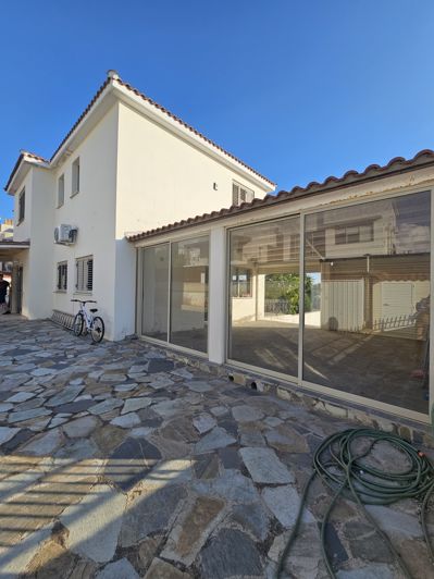 Image No.28-Maison de 4 chambres à vendre à Konia