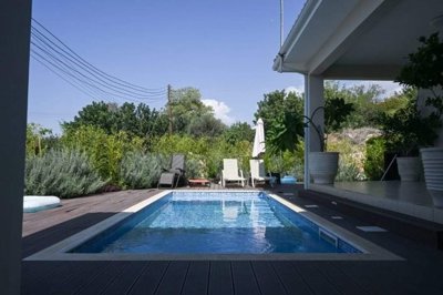 55986-bungalow-for-sale-in-mesa-chorioorig