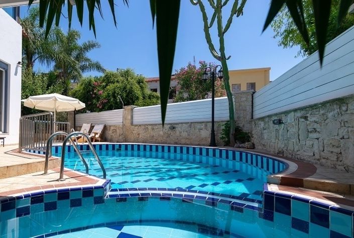 Image No.2-4 Bed Villa for sale