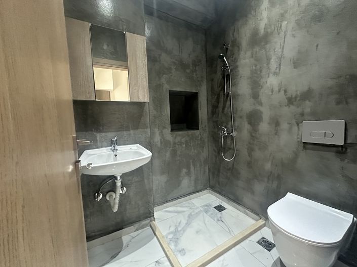 Image No.8-3 Bed House for sale