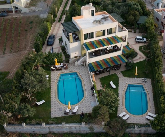 Image No.2-Villa de 6 chambres à vendre à Rethymnon