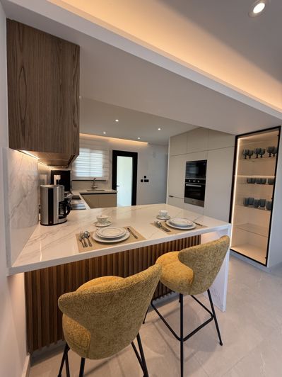 Image No.8-2 Bed Apartment for sale