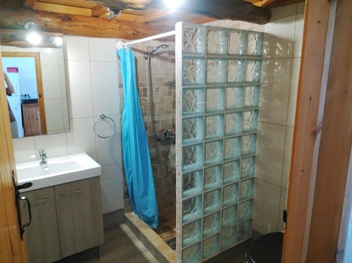 Image No.11-2 Bed House for sale