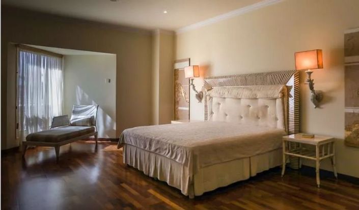 Image No.14-5 Bed House for sale