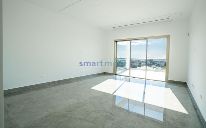 Image No.9-7 Bed Villa for sale