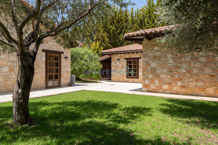 Image No.5-Villa de 8 chambres à vendre à Souni