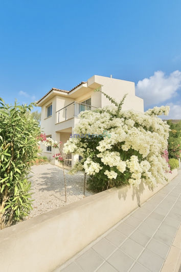 Image No.3-Villa de 3 chambres à vendre à Sea Caves