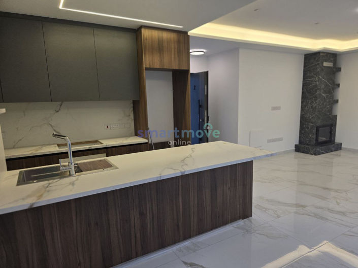 Image No.9-3 Bed Townhouse for sale