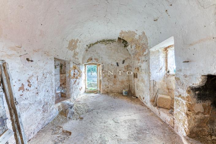 Image No.7-2 Bed Country House for sale