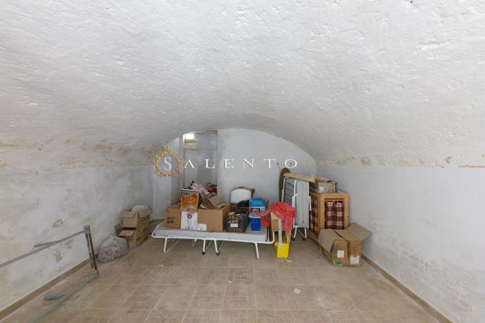 Image No.17-2 Bed House for sale