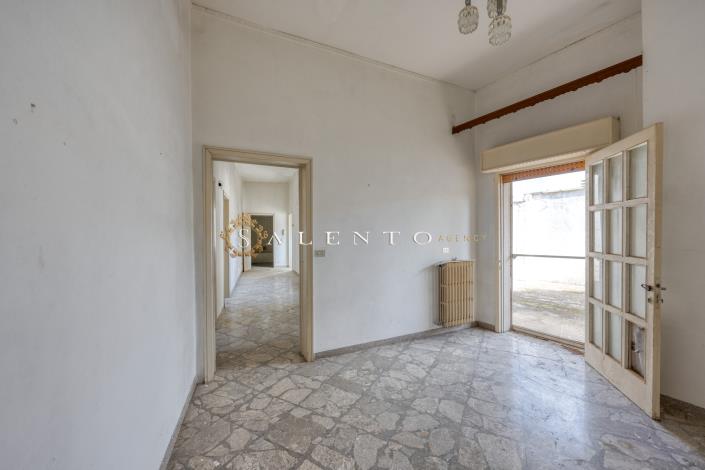 Image No.25-Maison de 4 chambres à vendre à Miggiano