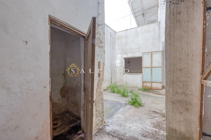 Image No.24-Maison de 4 chambres à vendre à Miggiano