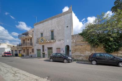 1 - Miggiano, Maison