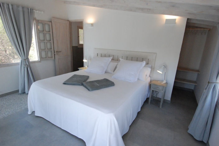 Image No.21-9 Bed Villa / Detached for sale