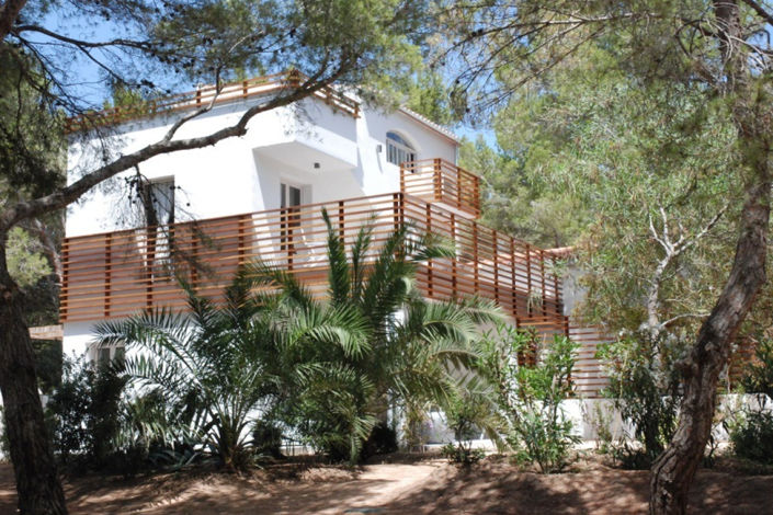 Image No.8-9 Bed Villa / Detached for sale