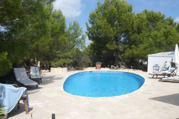 Image No.3-5 Bed Villa for sale