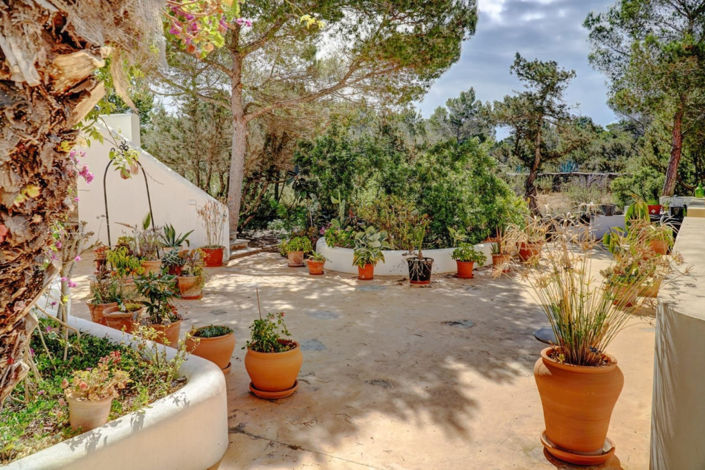 Image No.37-5 Bed Villa for sale