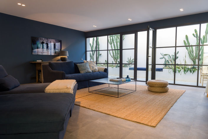 Image No.12-6 Bed Villa for sale