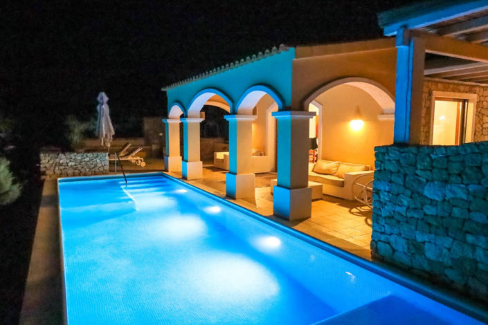 Image No.3-Villa de 4 chambres à vendre à Cala en Baster