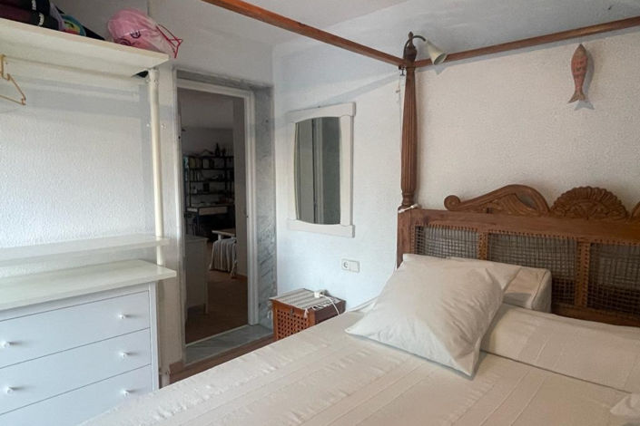 Image No.11-2 Bed Apartment for sale