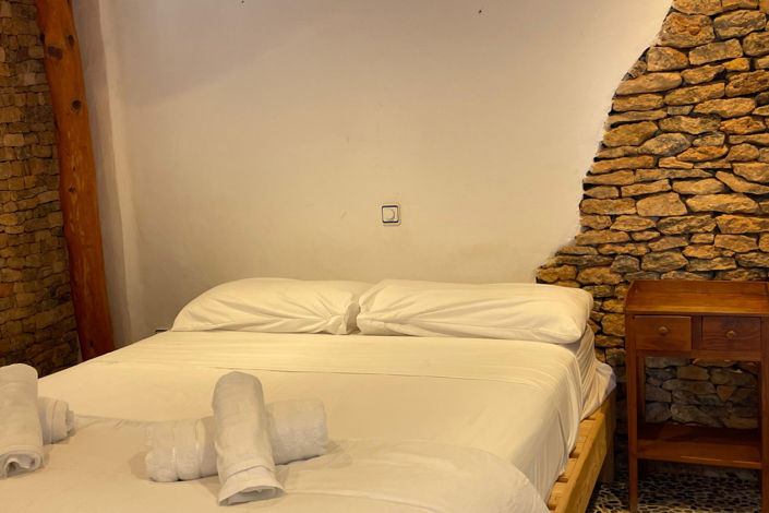 Image No.10-1 Bed Apartment for sale