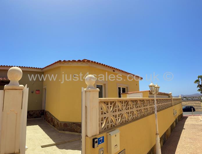 Image No.2-Bungalow de 2 chambres à vendre à Caleta De Fuste