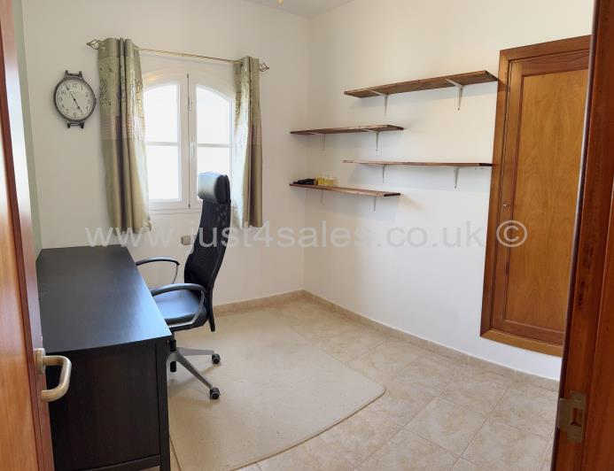 Image No.22-Villa de 4 chambres à vendre à Caleta De Fuste