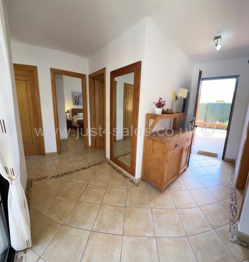 Image No.17-Villa de 4 chambres à vendre à Caleta De Fuste