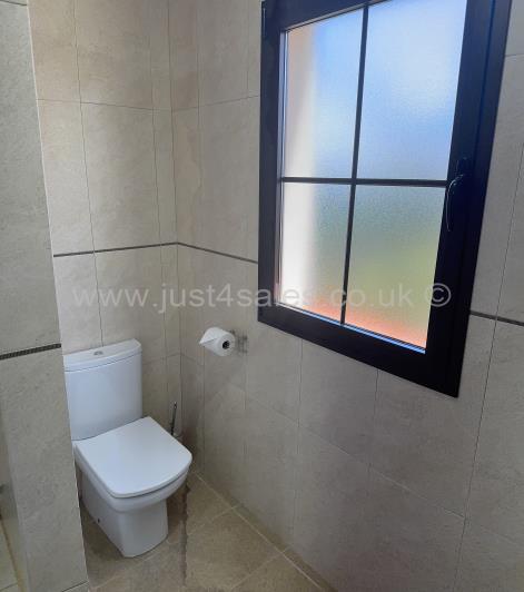 Image No.29-Villa de 4 chambres à vendre à Caleta De Fuste