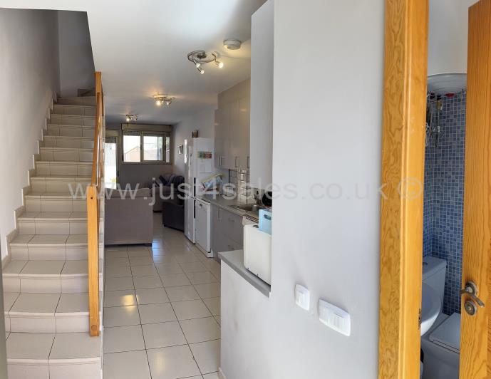 Image No.2-Maison de ville de 2 chambres à vendre à Costa De Antigua