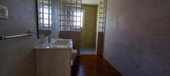 Image No.11-Villa de 3 chambres à vendre à Triquivijate