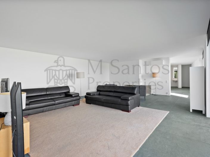 Image No.29-4 Bed House for sale