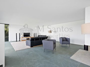 idbf538101-0000-0500-0000-000016e12842