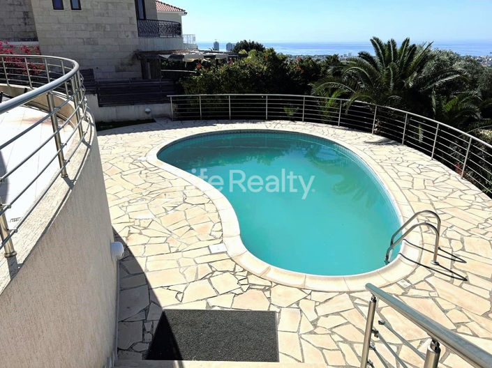 Image No.18-3 Bed House for sale