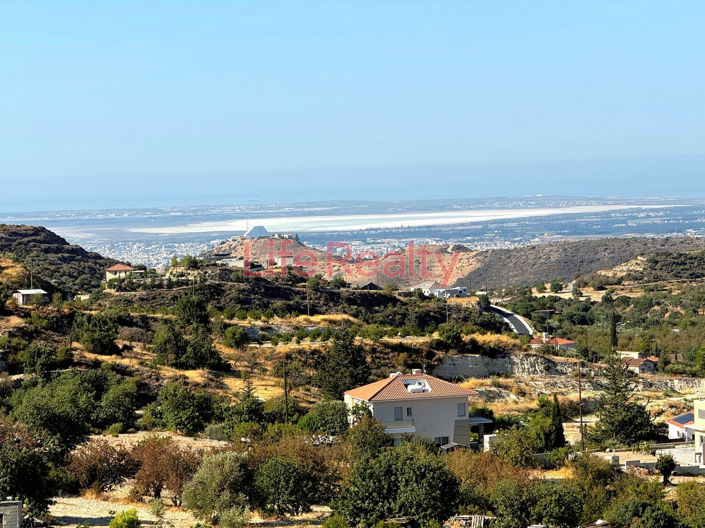 Image No.3-4 Bed House for sale