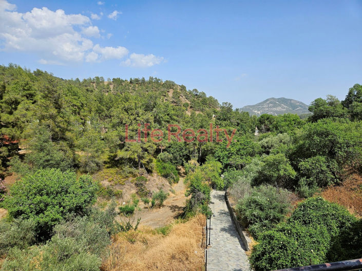 Image No.3-4 Bed House for sale