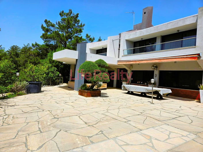 Image No.32-5 Bed House for sale