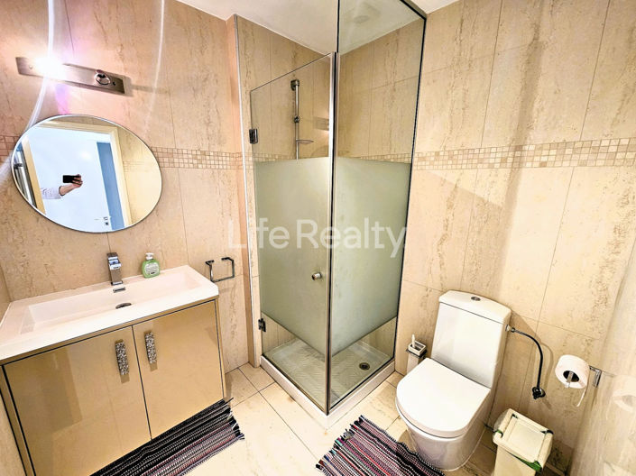 Image No.12-3 Bed Apartment for sale